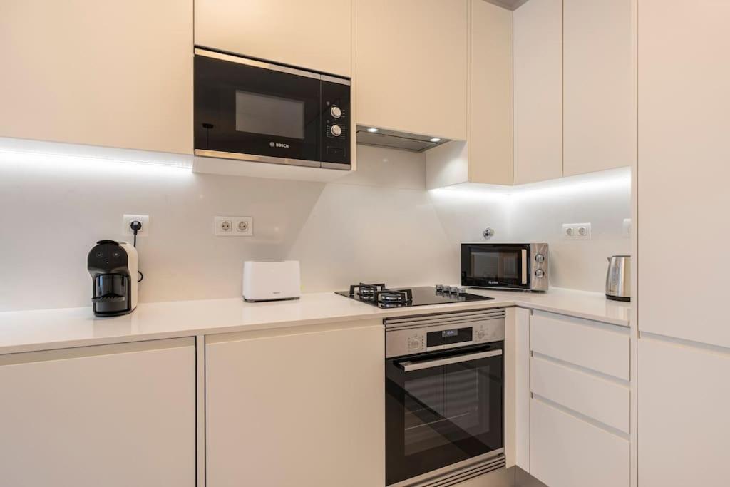 Campolide Lovely 2 Bedroom By Innkeeper Lisboa Exterior foto